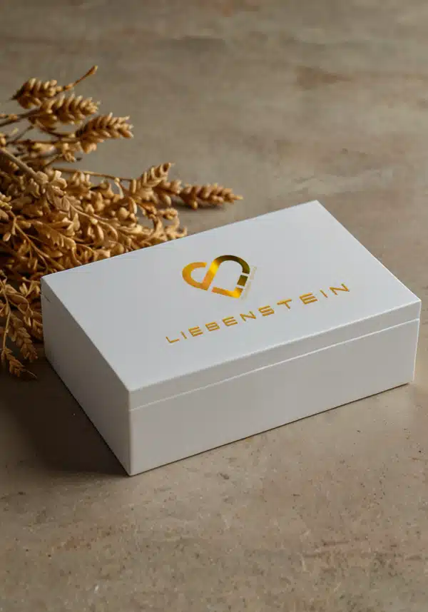 LIEBENSTEIN.gift.box.gold.member